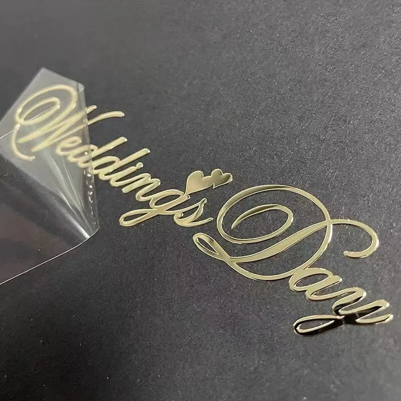 Rozdíl mezi UV a kovovými přenosovými samolepkami